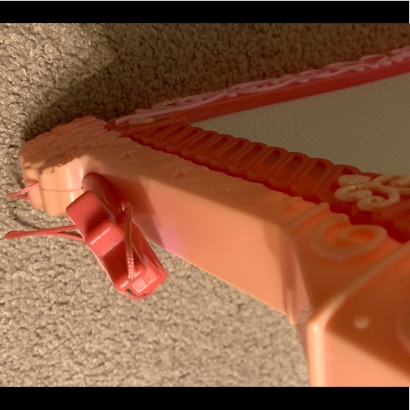 Princess Magnetic Erasable Doodle Drawing Board - Picture 12 of 14